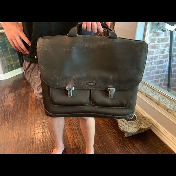 tumi brown leather briefcase